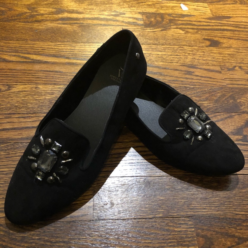 Black Simply Vera by Vera Wang flats